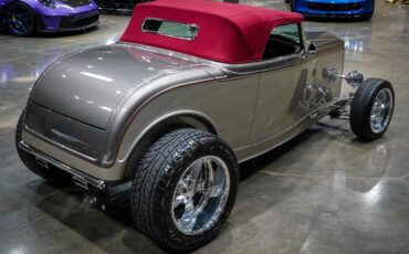 Ford-HIGHBOY-1932-32