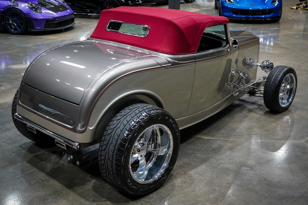 Ford-HIGHBOY-1932-32