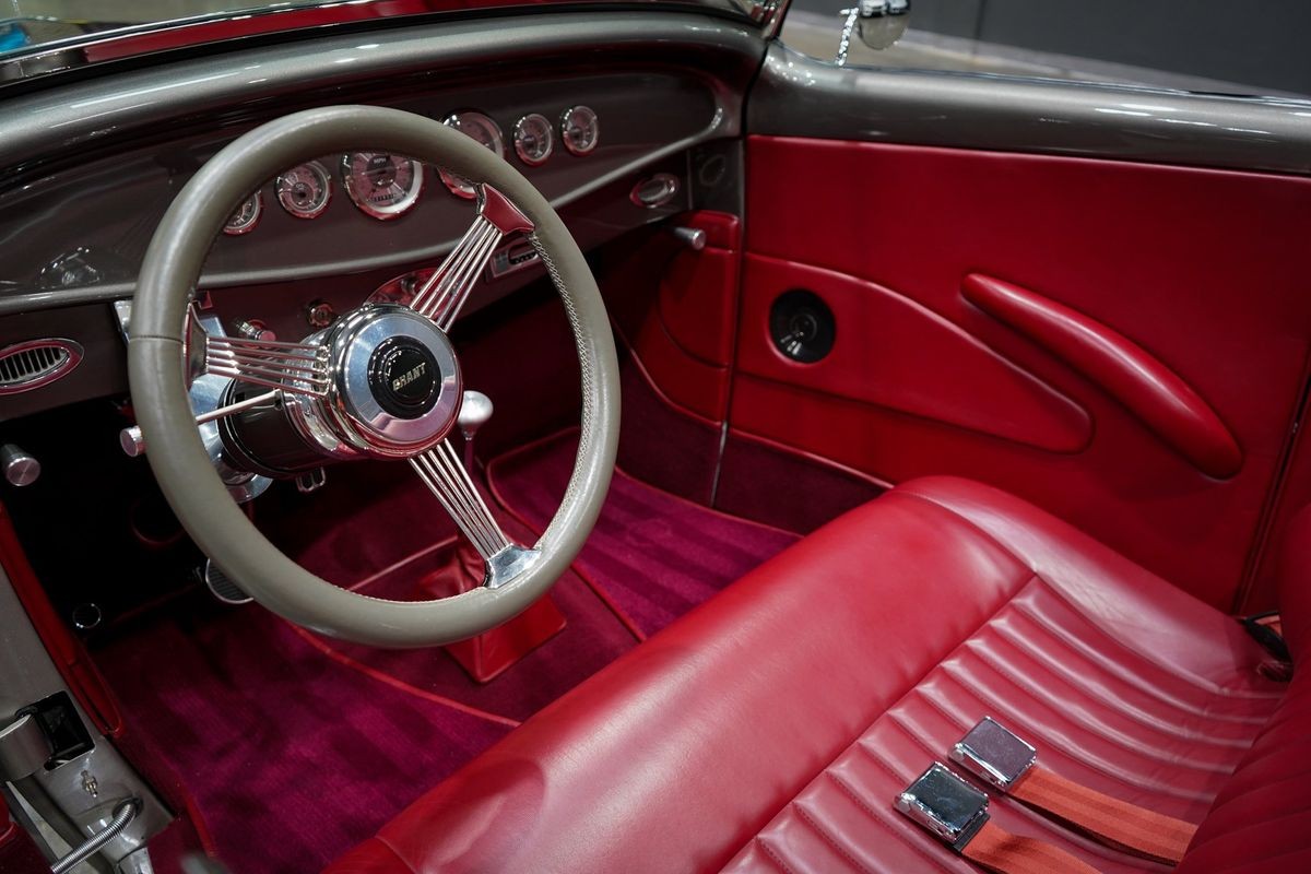 Ford-HIGHBOY-1932-36