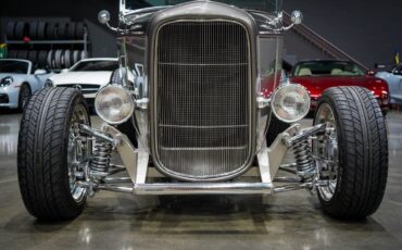 Ford-HIGHBOY-1932-7