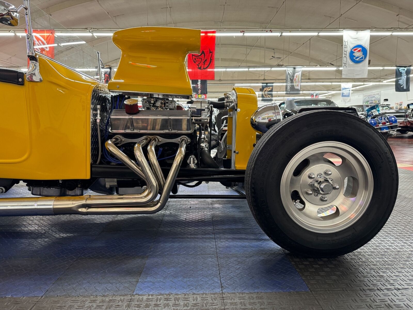 Ford-Hot-Rod-Street-Rod-1915-2-Door-17
