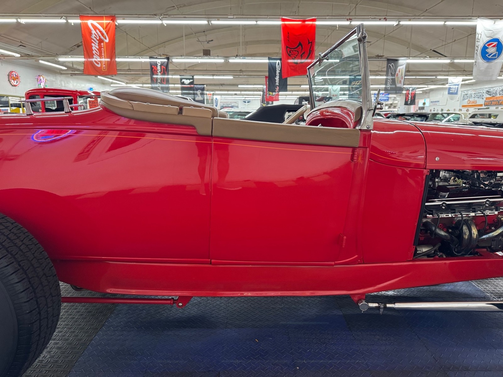 Ford-Hot-Rod-Street-Rod-1930-25
