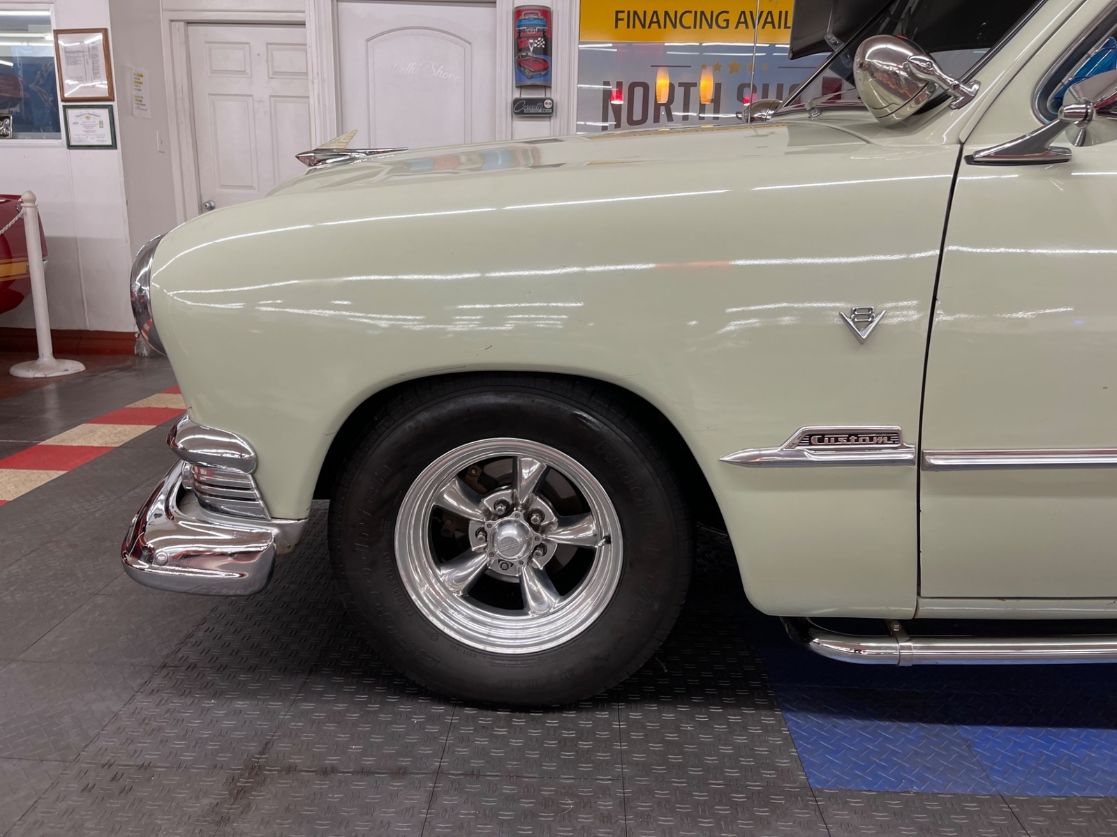 Ford-Hot-Rod-Street-Rod-1951-21