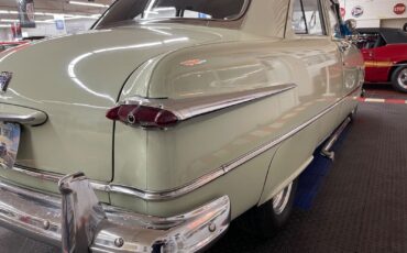 Ford-Hot-Rod-Street-Rod-1951-30