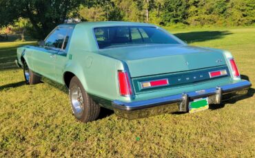 Ford-Ltd-ii-1978-Light-Green-amp-Dark-Green-Green-1
