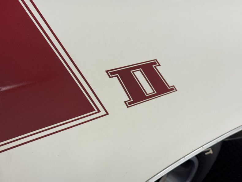 Ford-Ltd-ii-1978-Polar-White-Red-15