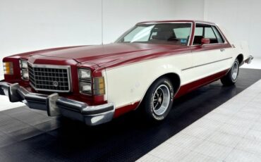 Ford-Ltd-ii-1978-Polar-White-Red