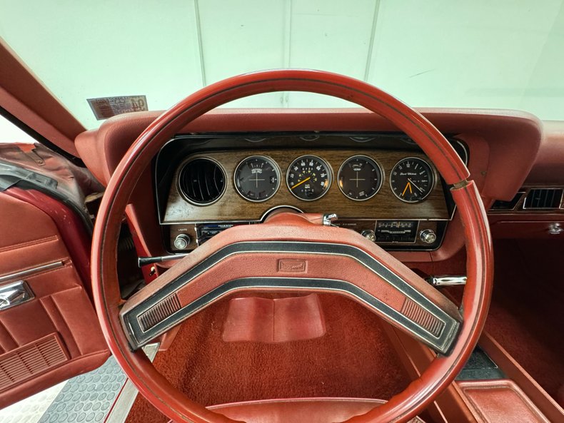 Ford-Ltd-ii-1978-Polar-White-Red-45