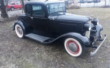 Ford-Model-18-1932-Black-Black-amp-Maroon