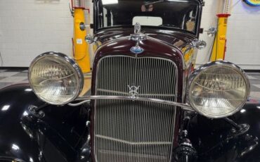 Ford-Model-18-1932-Sedan-17