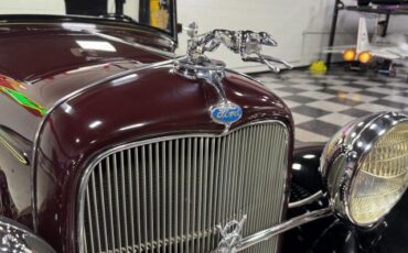 Ford-Model-18-1932-Sedan-18