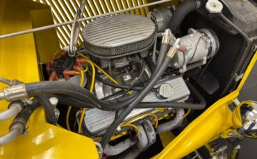 Ford-Model-40-1934-Yellow-Red-22