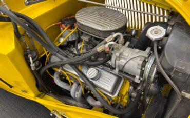 Ford-Model-40-1934-Yellow-Red-23