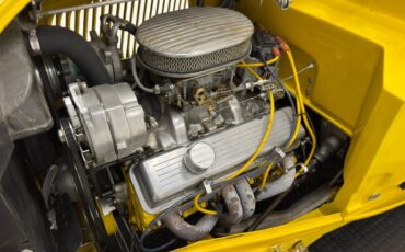Ford-Model-40-1934-Yellow-Red-24