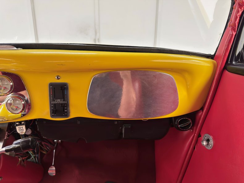 Ford-Model-40-1934-Yellow-Red-40