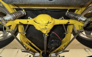 Ford-Model-40-1934-Yellow-Red-5