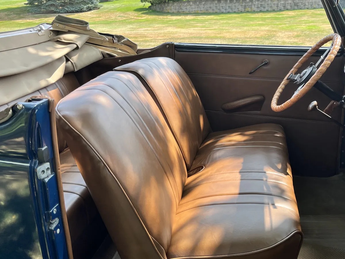Ford-Model-48-68-1936-Washington-Blue-Brown-Leather-15