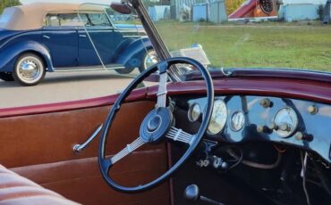 Ford-Model-68-1936-Maroon-Saddle-12