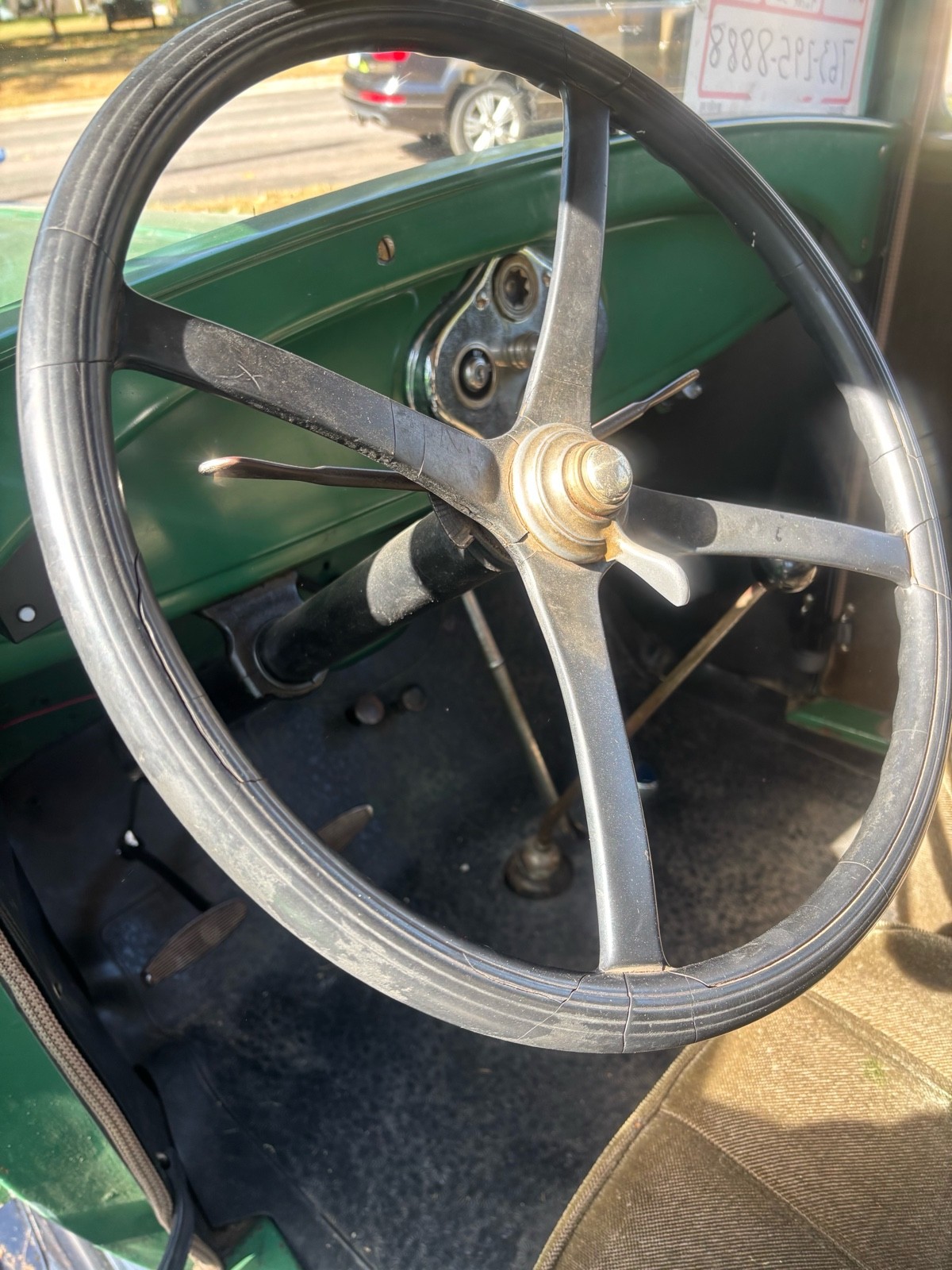 Ford-Model-A-1929-12