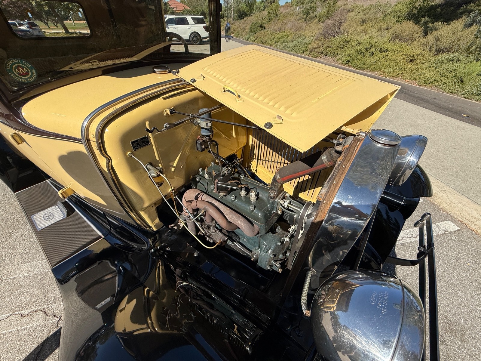 Ford-Model-A-1930-Coupe-38