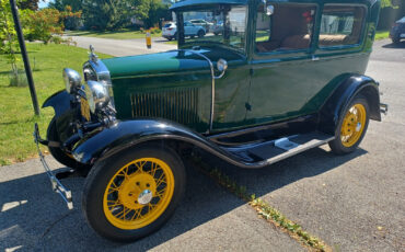 Ford-Model-A-1930-Sedan-1