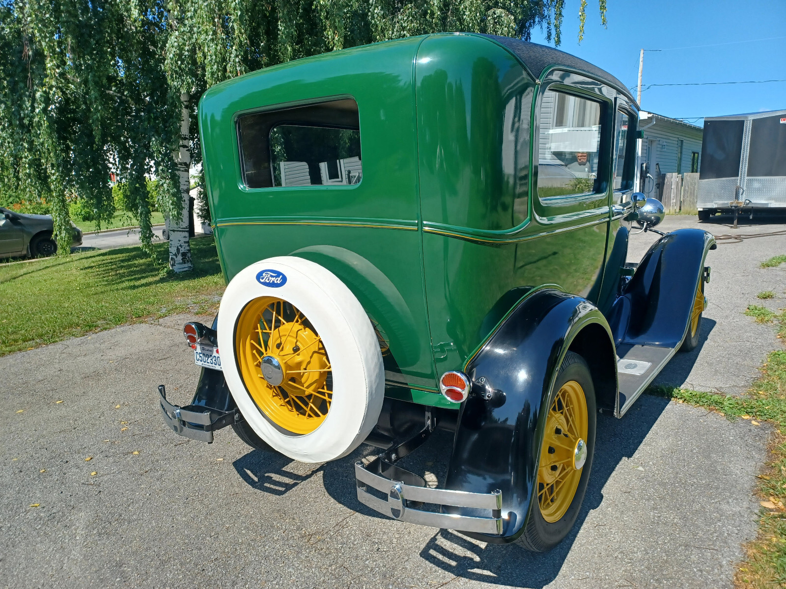 Ford-Model-A-1930-Sedan-4