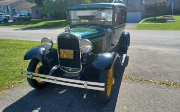 Ford-Model-A-1930-Sedan