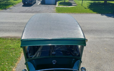Ford-Model-A-1930-Sedan-8