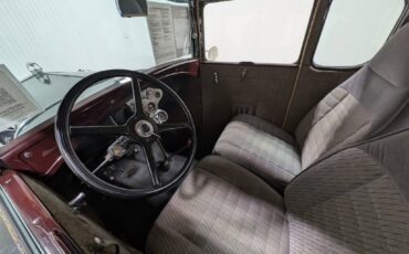 Ford-Model-A-1931-1