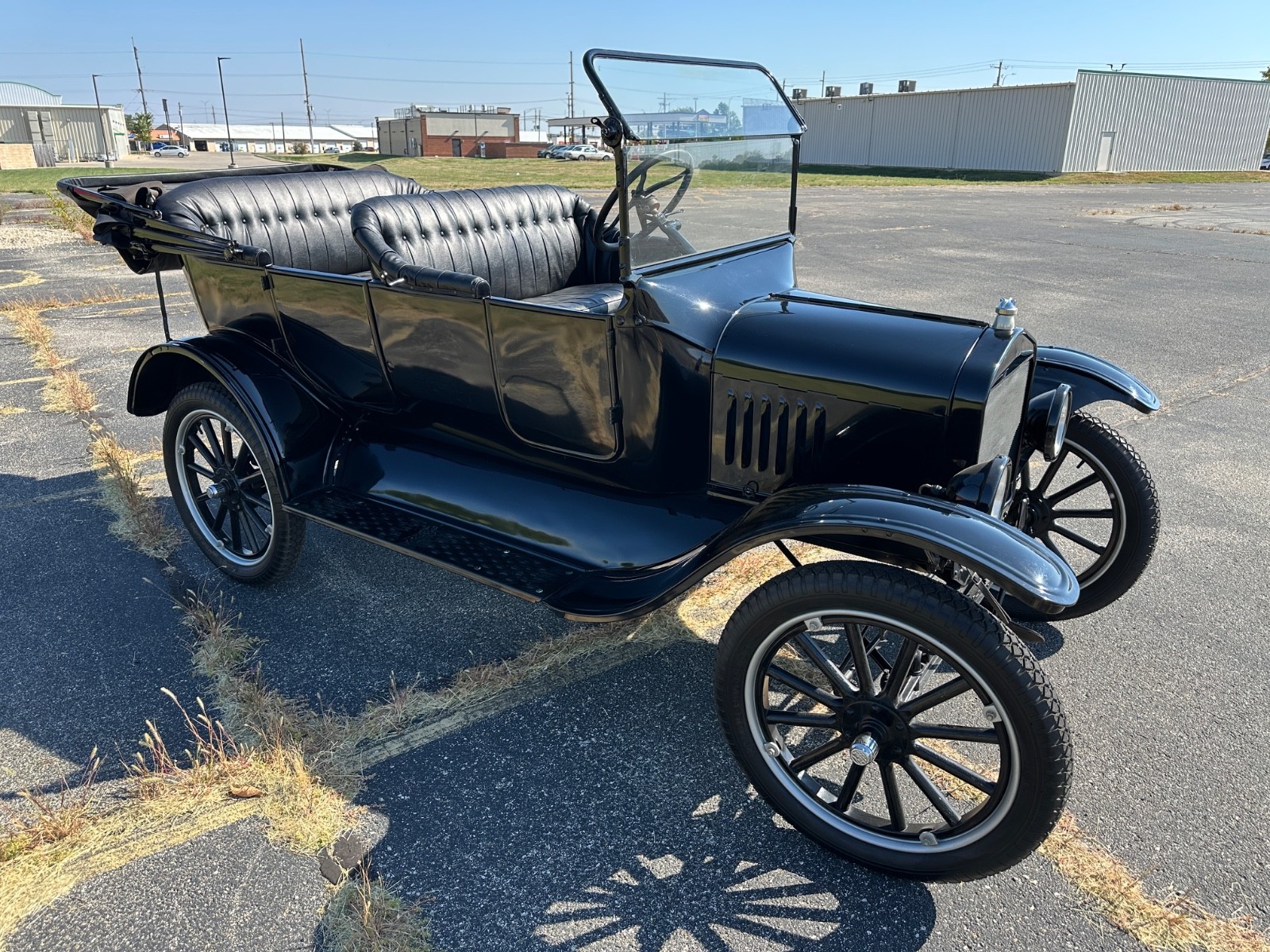 Ford-Model-T-1920-Convertible-3