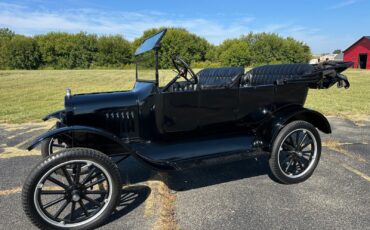 Ford-Model-T-1920-Convertible