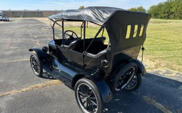 Ford-Model-T-1920-Convertible-8