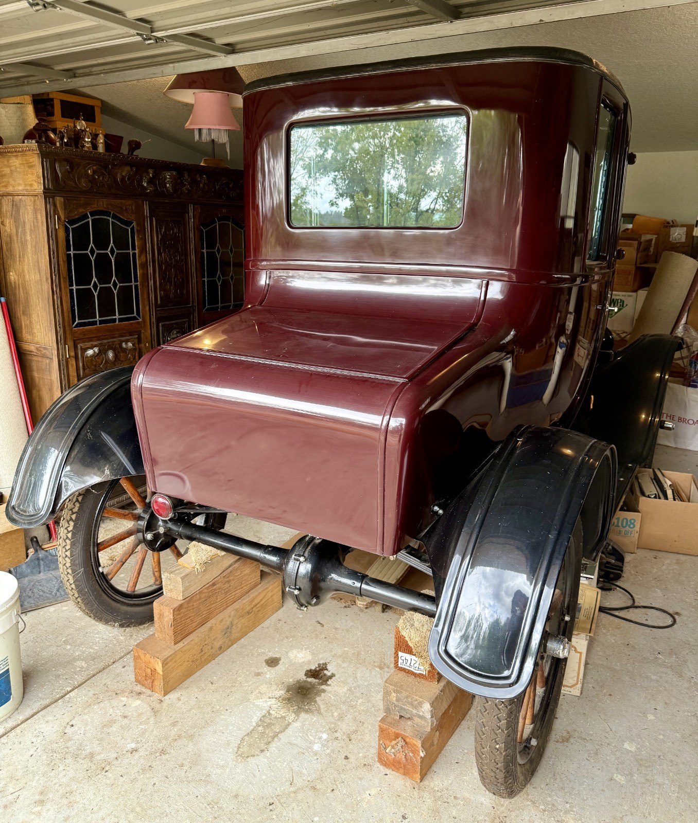 Ford-Model-T-1923-Coupe-2