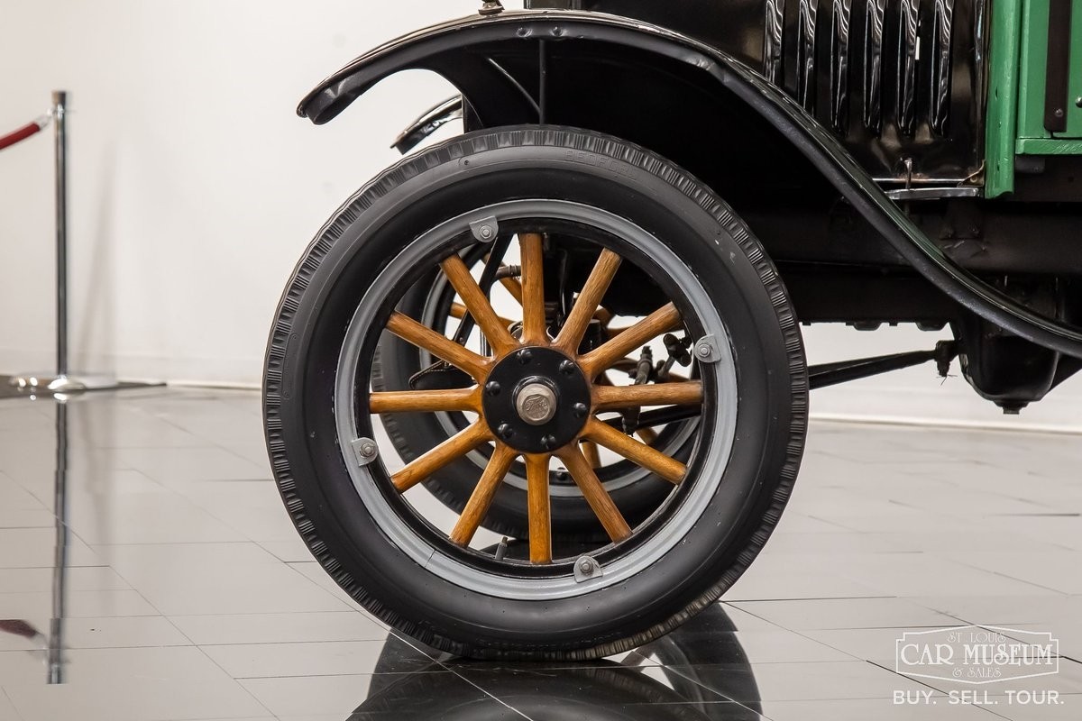Ford-Model-T-1927-Truck-18
