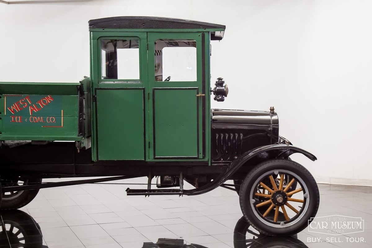 Ford-Model-T-1927-Truck-21
