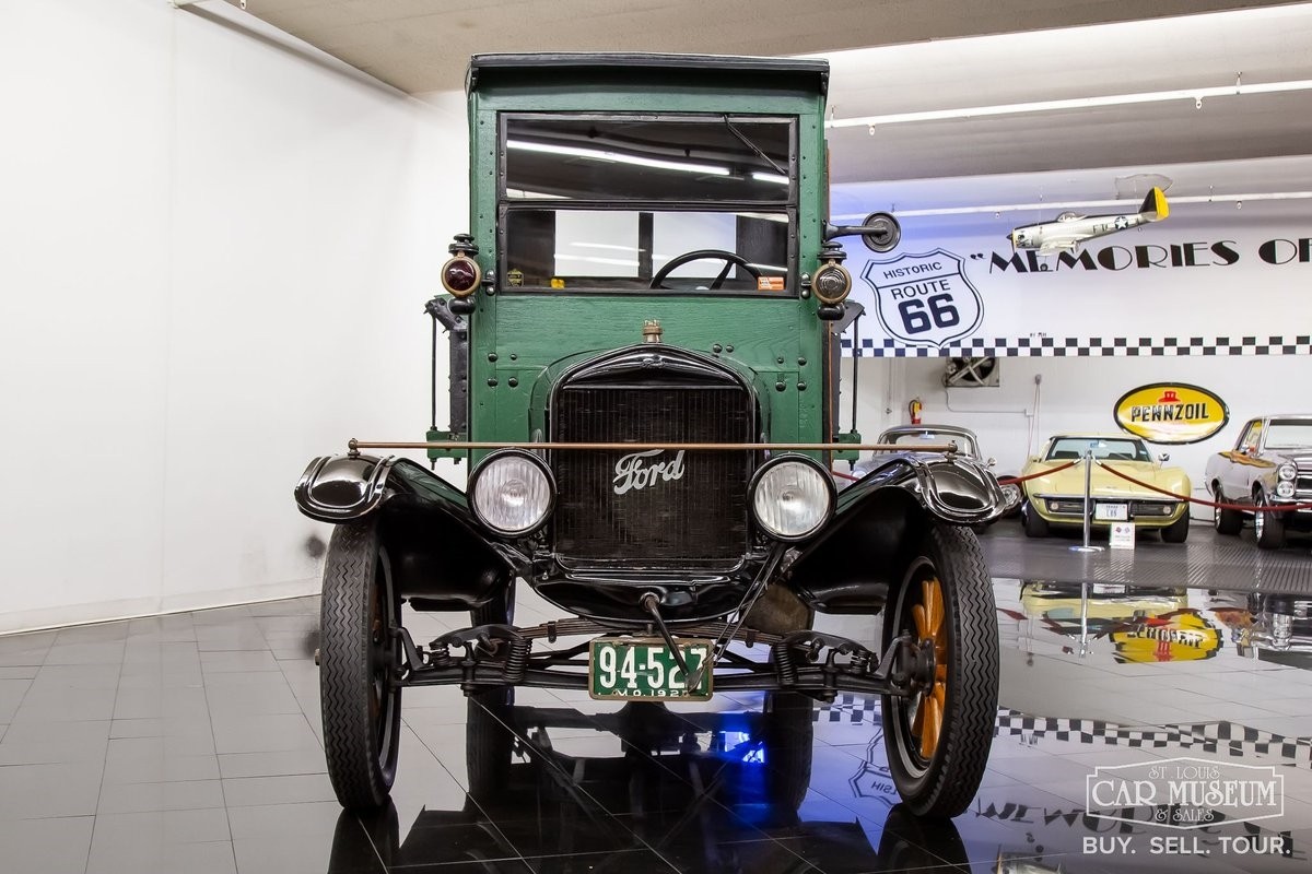 Ford-Model-T-1927-Truck-3