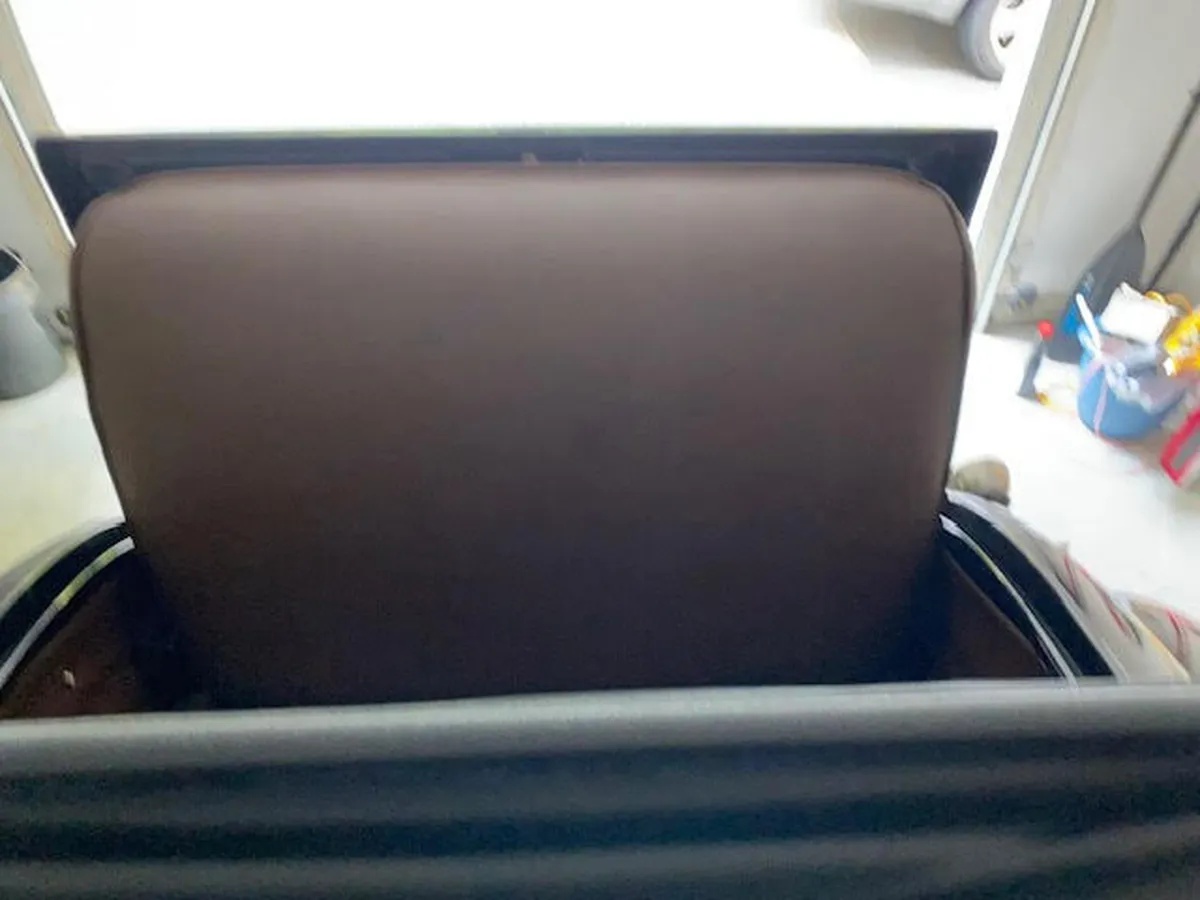 Ford-Model-a-1929-Black-Brown-Leather-1