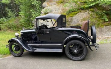 Ford-Model-a-1929-Black-Brown-Leather-4