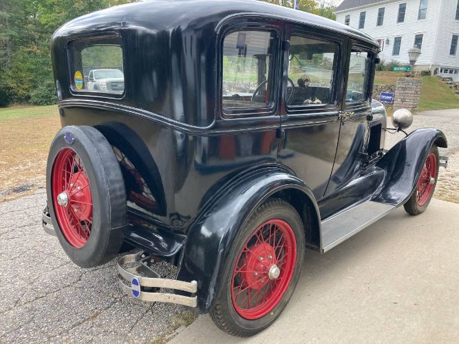 Ford-Model-a-1929-Blue-Gray-2