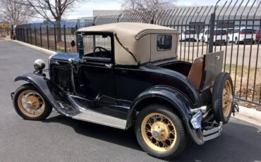 Ford-Model-a-1930-BlackTan-Top-Tan-6