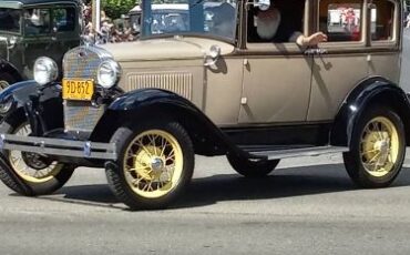 Ford-Model-a-1930-Brown-1