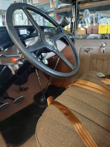 Ford-Model-a-1930-Brown-6