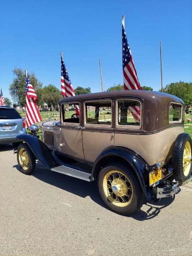Ford-Model-a-1930-Brown-8
