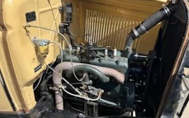 Ford-Model-a-1930-Tacoma-Cream-Tan-10