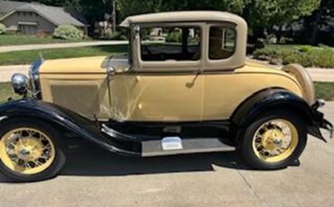 Ford-Model-a-1930-Tacoma-Cream-Tan-3