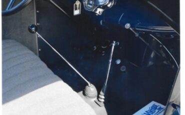 Ford-Model-a-1931-Andalusite-Blue-Gray-Cloth-3