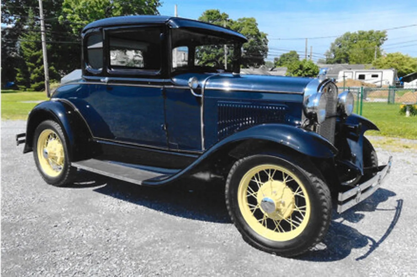Ford-Model-a-1931-Andalusite-Blue-Gray-Cloth-5