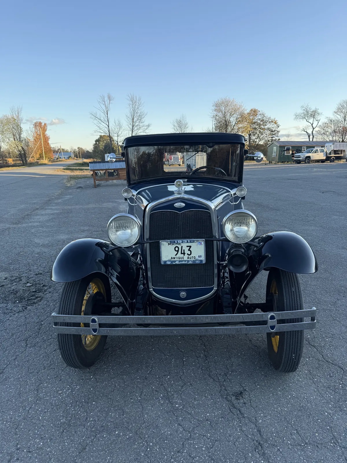 Ford-Model-a-1931-Black-Green-3