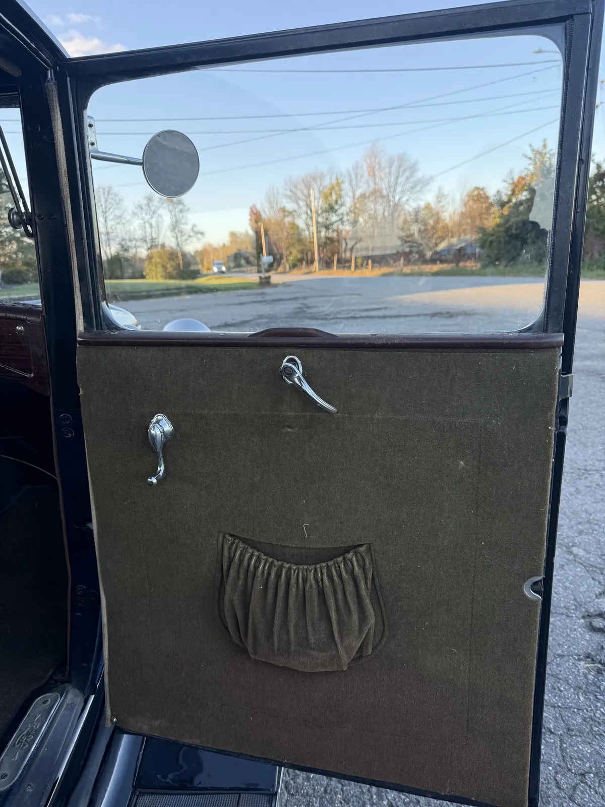 Ford-Model-a-1931-Black-Green-6