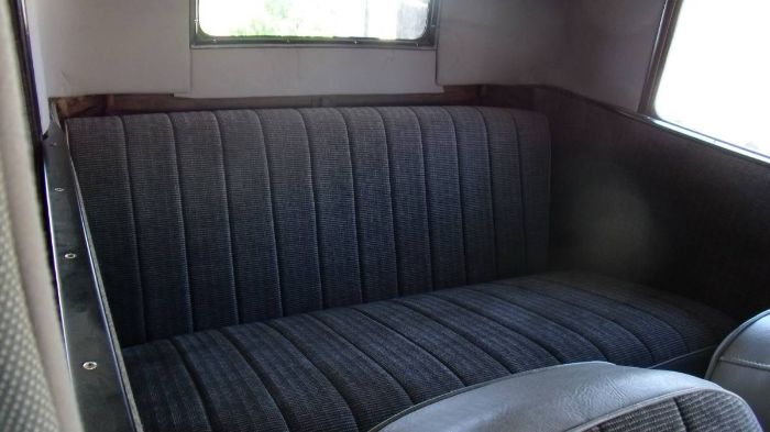 Ford-Model-a-1931-Gray-2